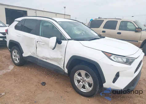 2021 Toyota Rav4 Xle из США, поврежденный, VIN 2T3W1RFV2MC141041